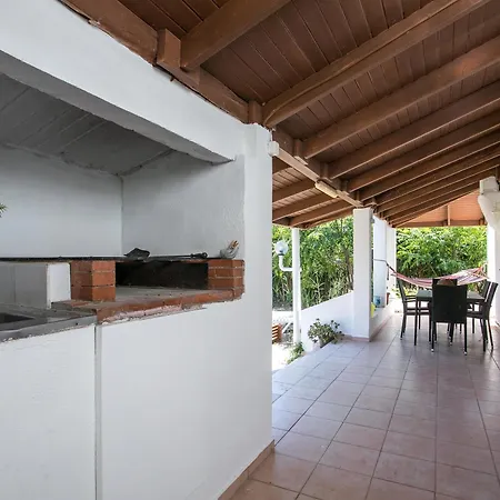 Tinas Dreams By The Sea Holiday home